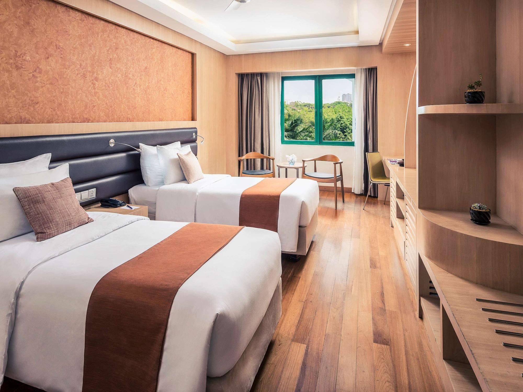 Mercure Yangon Kaba Aye Екстер'єр фото