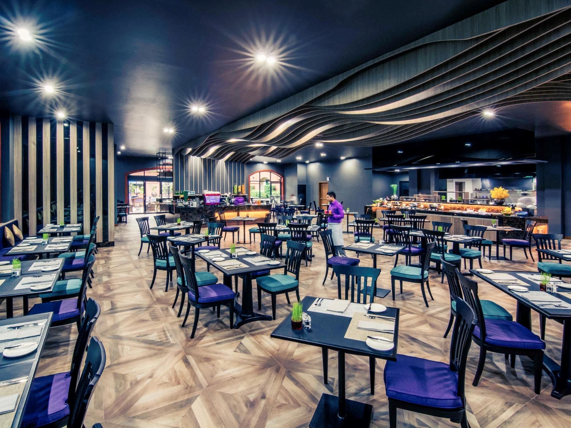 Mercure Yangon Kaba Aye Екстер'єр фото
